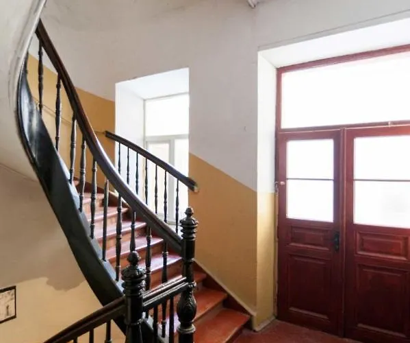 три кімнати вулиця грушевського 9 центр міста Apartment